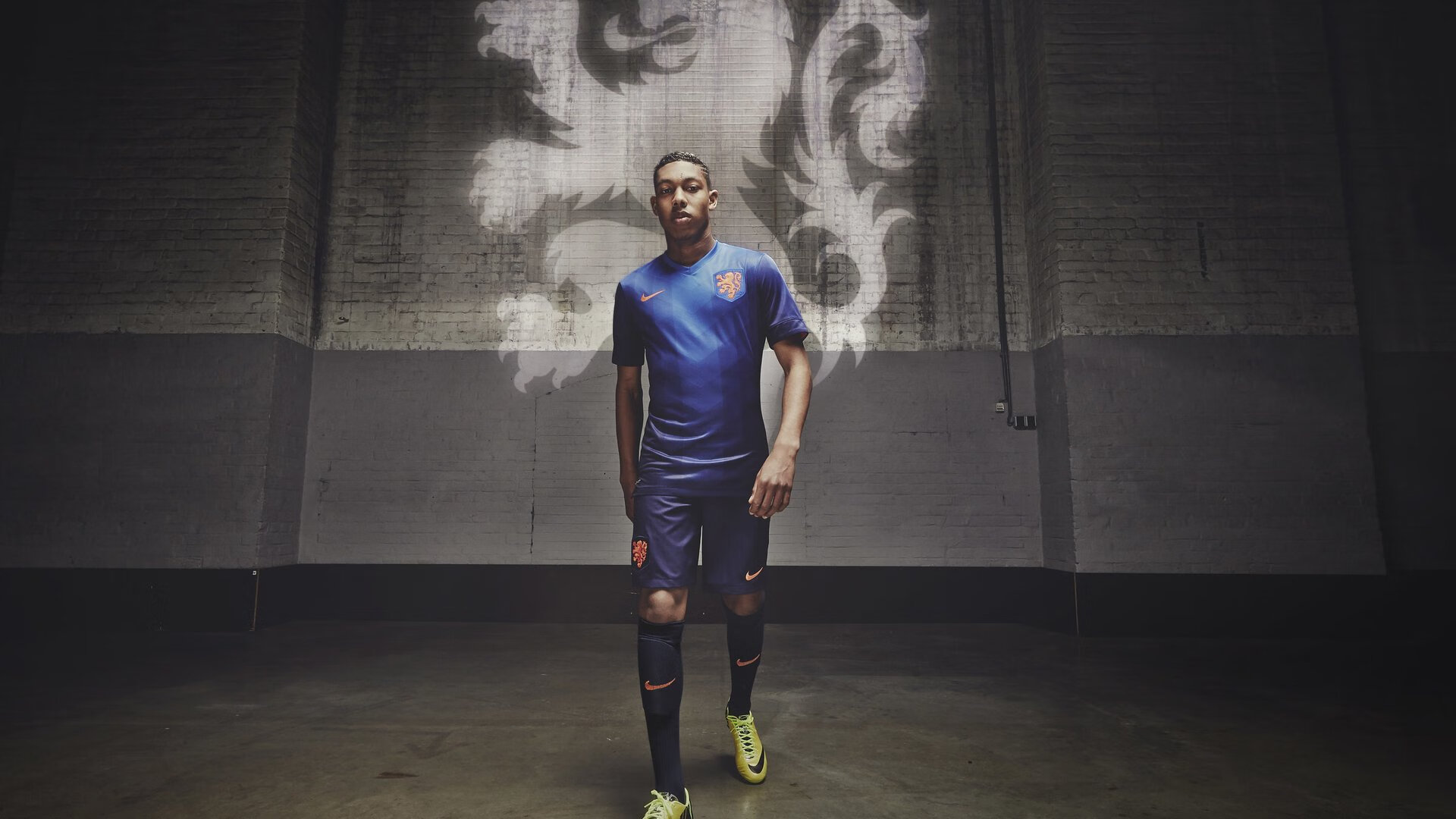 拜仁传奇抨击维尔茨转会，称利物浦巨资中场“哑火”令人失望